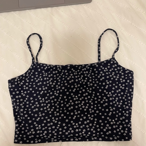 Navy and white flower crop top - Picture 2 of 5